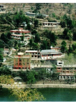 15.Drikung Kagyu Kloster Ogmin Thubten Shedrup Ling (2)